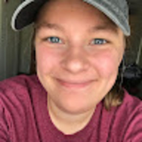 Meet your Posher, Kendall - Picture 1 of 1